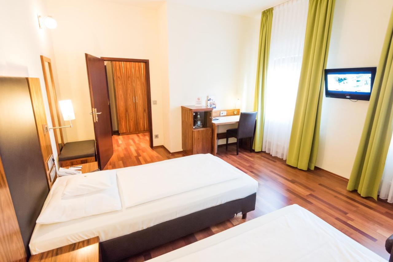 Hotel Stuttgart 21 Oda fotoğraf
